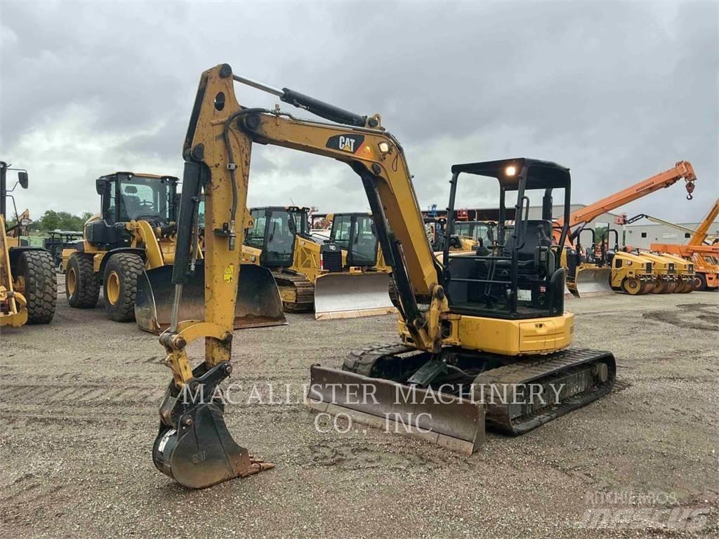 CAT 305E2CR 履带挖掘机