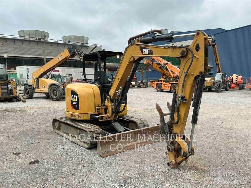 CAT 305E2CR 履带挖掘机