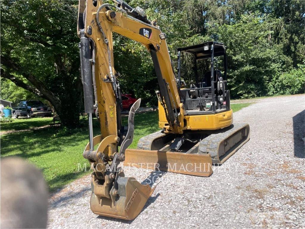 CAT 305E2CR 履带挖掘机
