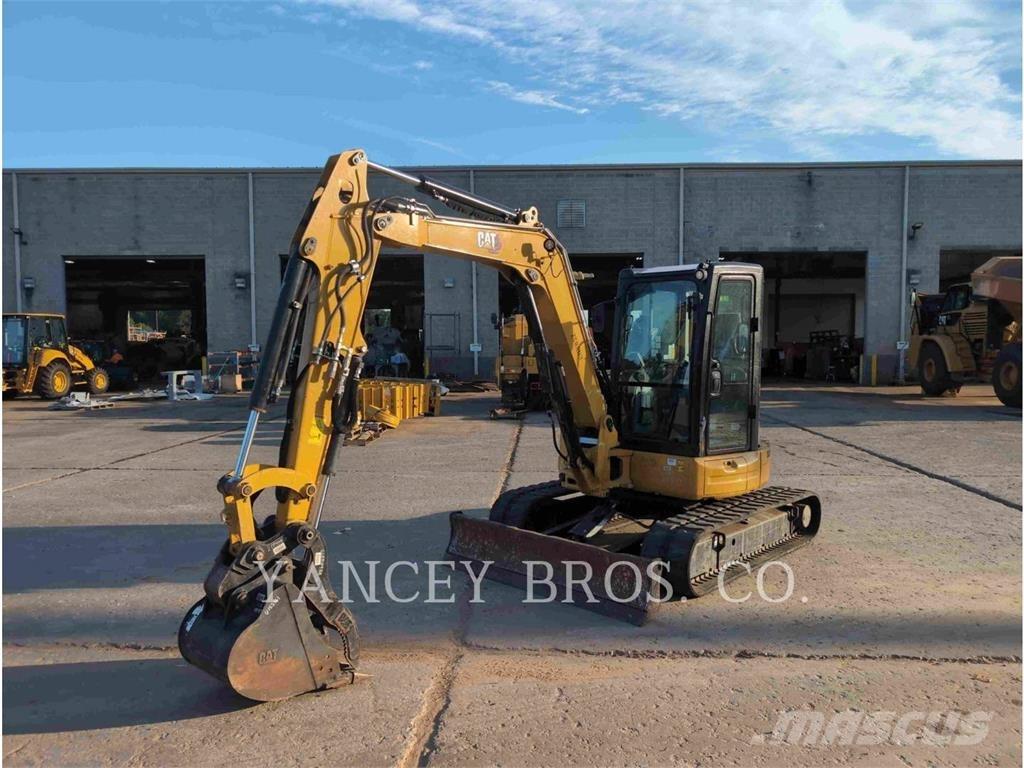 CAT 305E2CR 履带挖掘机