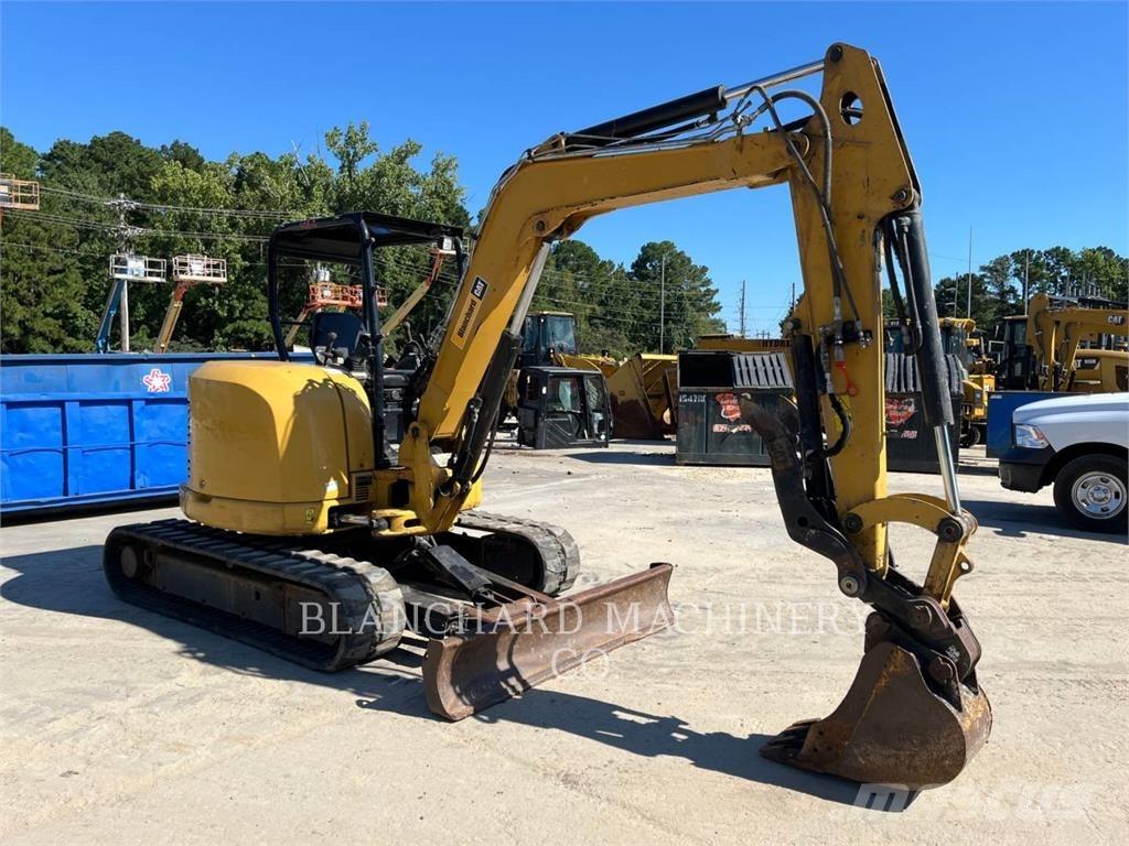 CAT 305E2CR 履带挖掘机