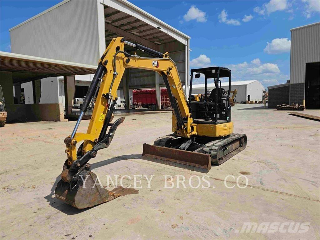 CAT 305E2CR 履带挖掘机