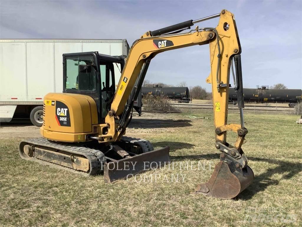 CAT 305ECR 履带挖掘机