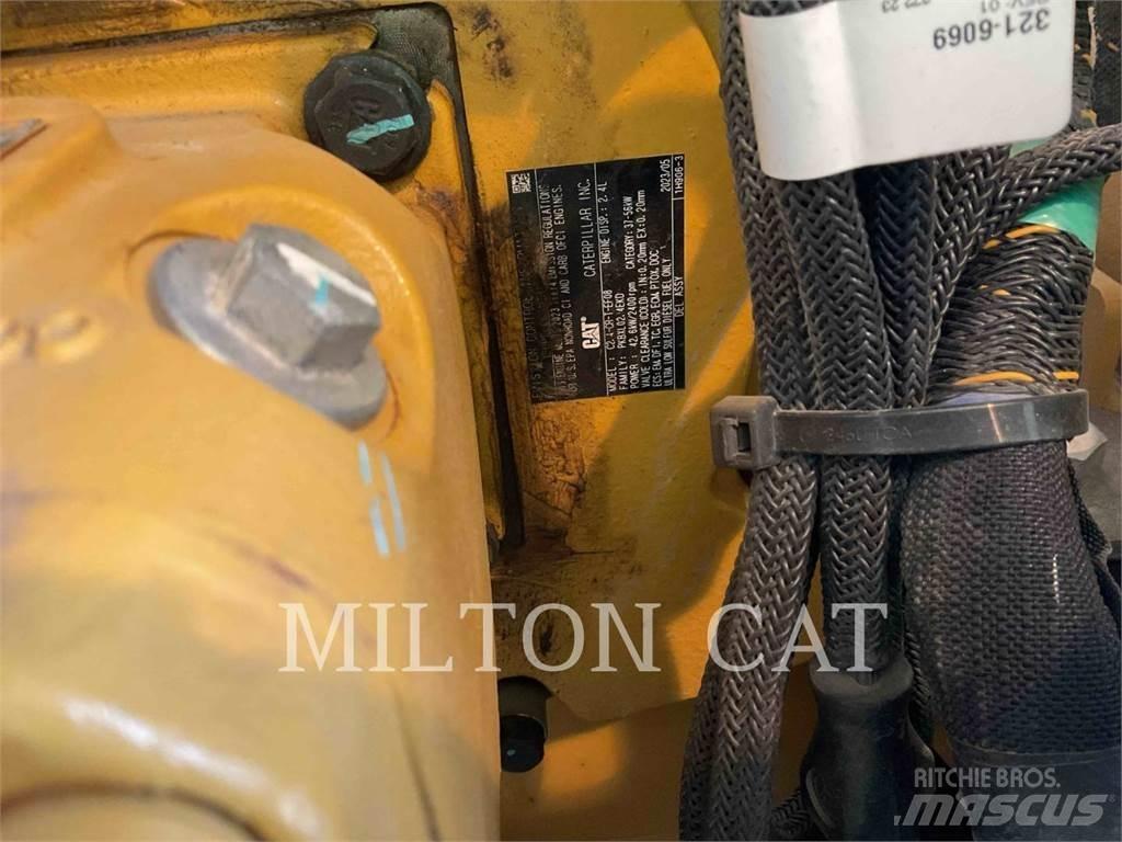 CAT 306 履带挖掘机