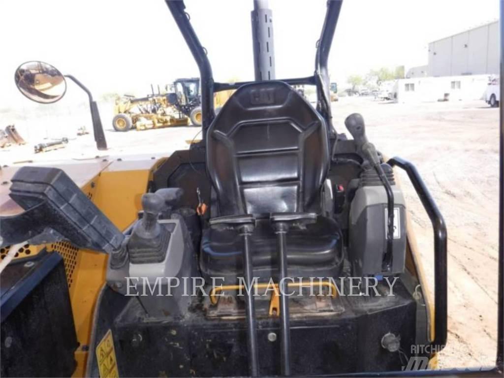 CAT 306-07 OR 履带挖掘机