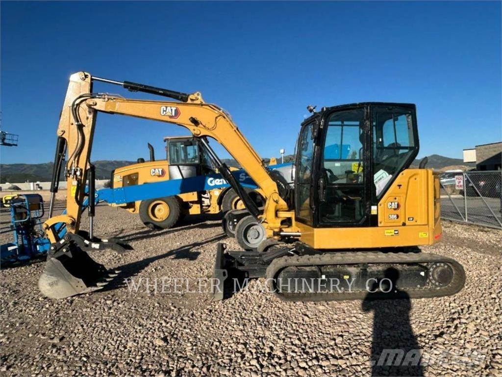 CAT 306 C3 THA 履带挖掘机