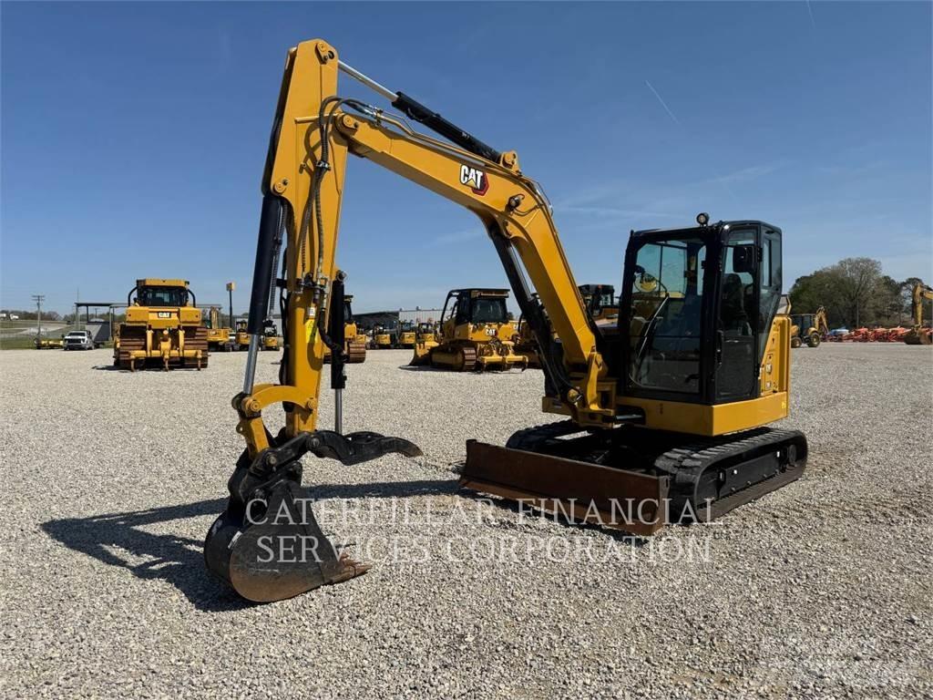 CAT 30607CR 履带挖掘机