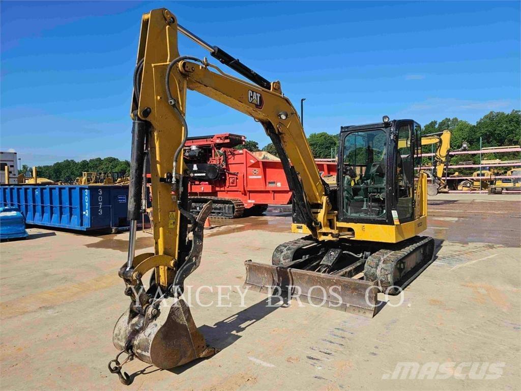 CAT 30607CR 履带挖掘机