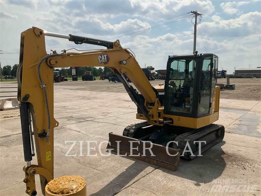 CAT 30607CR 履带挖掘机