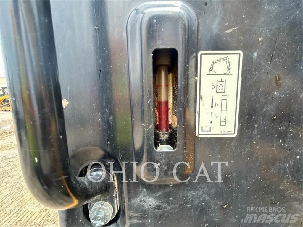 CAT 30607CR 小型挖掘机
