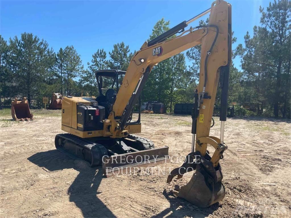 CAT 30607CR 履带挖掘机