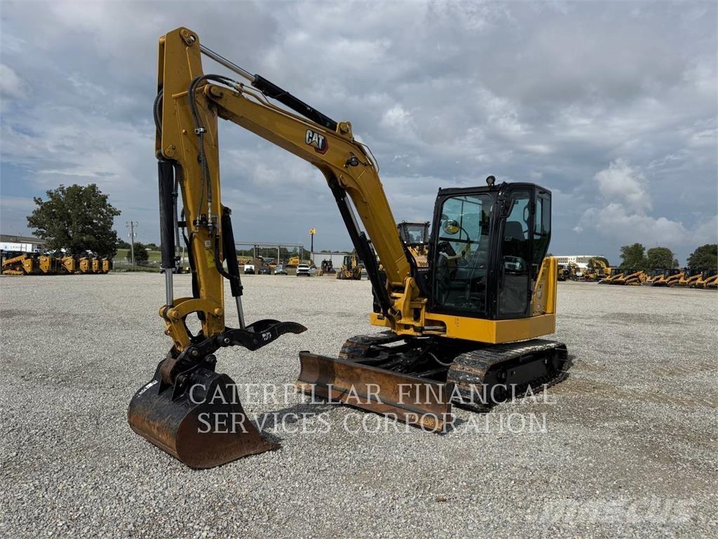 CAT 30607CR 履带挖掘机