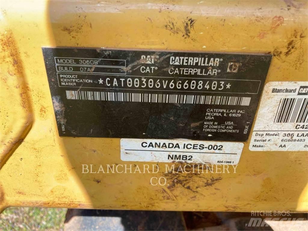 CAT 306CR 履带挖掘机