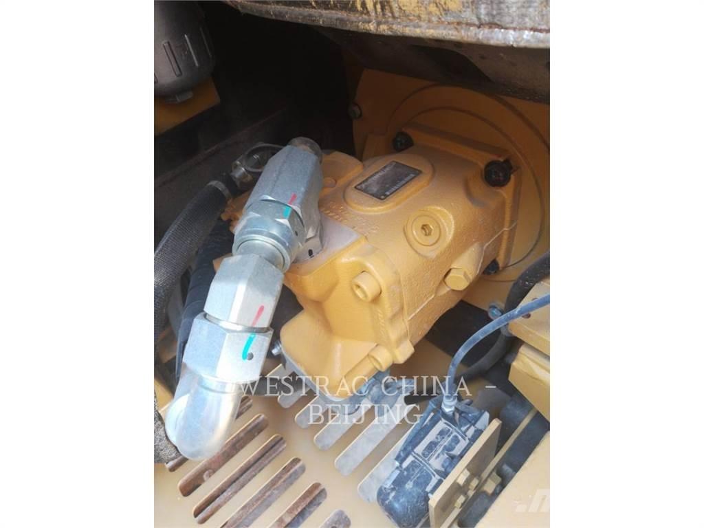 CAT 306E2 履带挖掘机