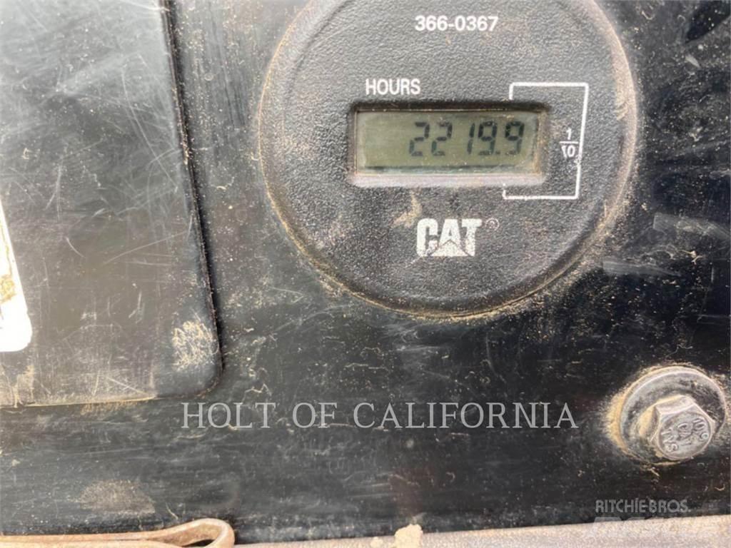 CAT 307 履带挖掘机