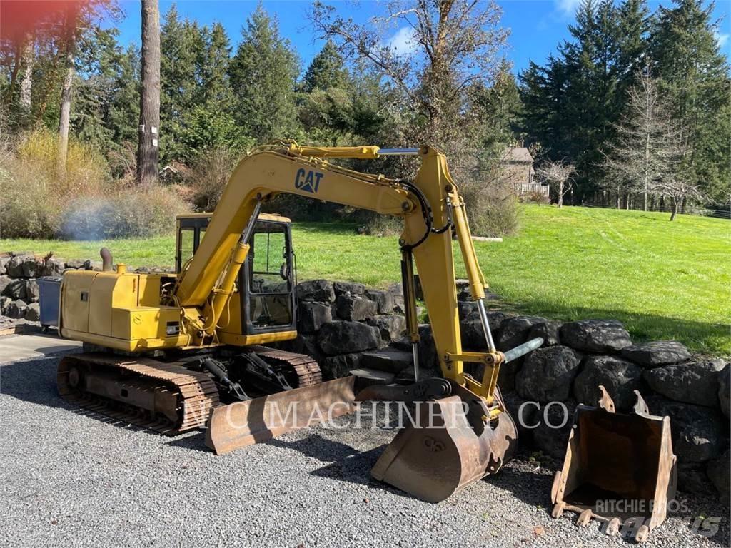 CAT 307 履带挖掘机
