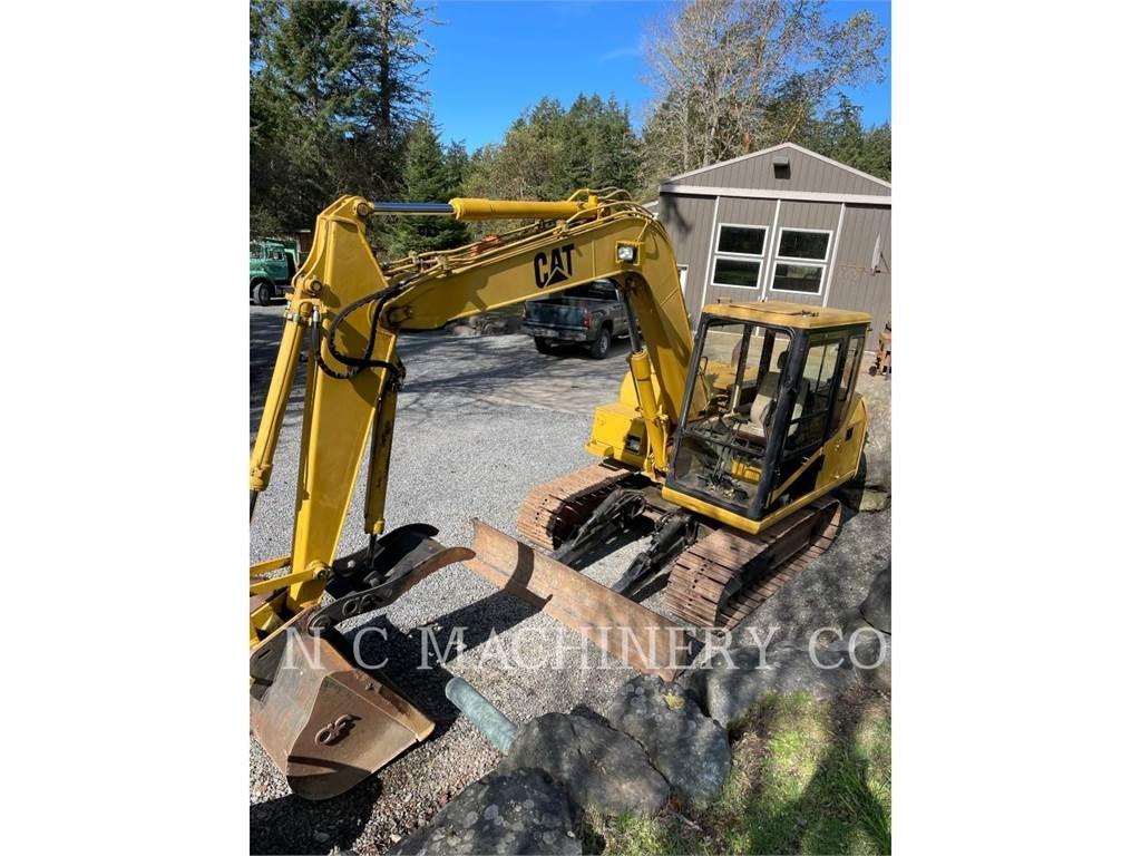 CAT 307 履带挖掘机