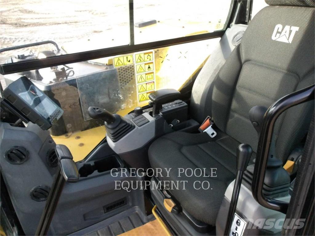 CAT 308 履带挖掘机