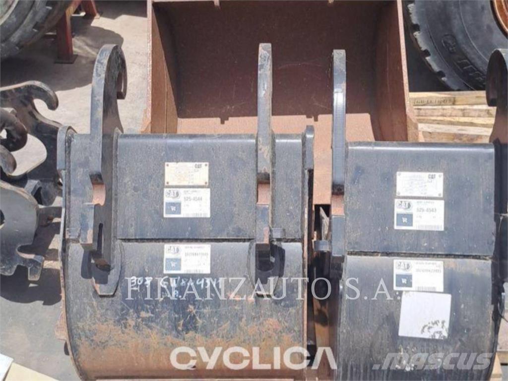 CAT 308 CR 履带挖掘机