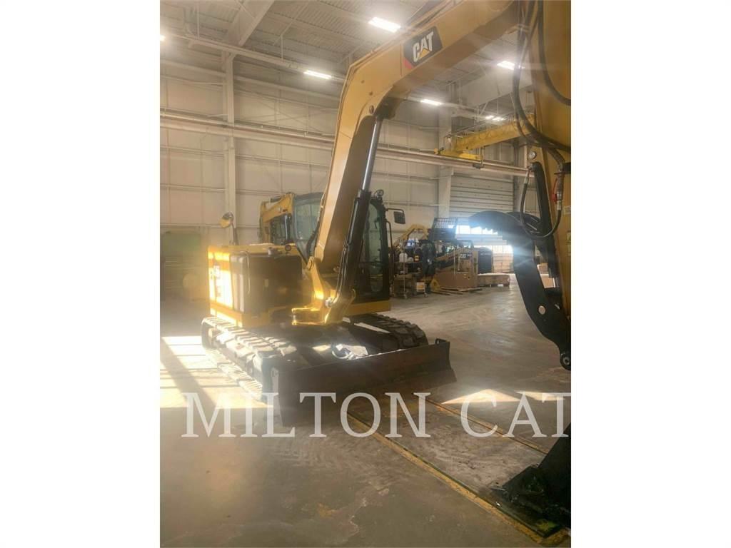 CAT 30807CR 履带挖掘机