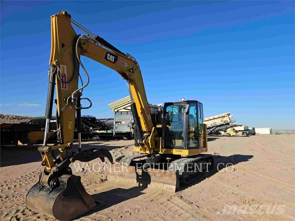 CAT 30807CR 履带挖掘机