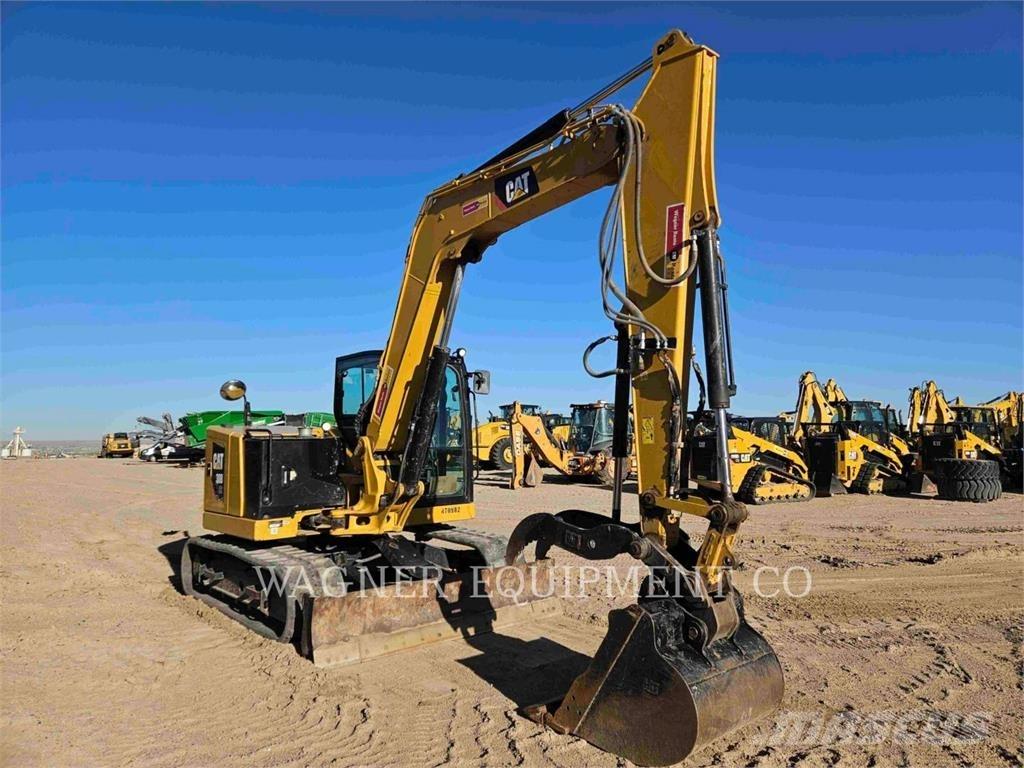 CAT 30807CR 履带挖掘机