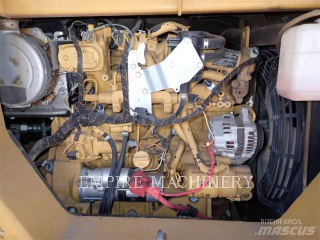 CAT 308E 履带挖掘机