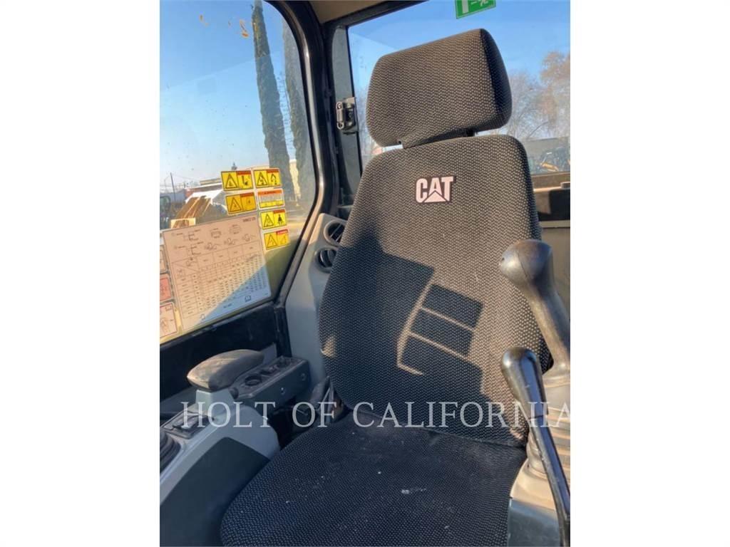 CAT 308E2 履带挖掘机
