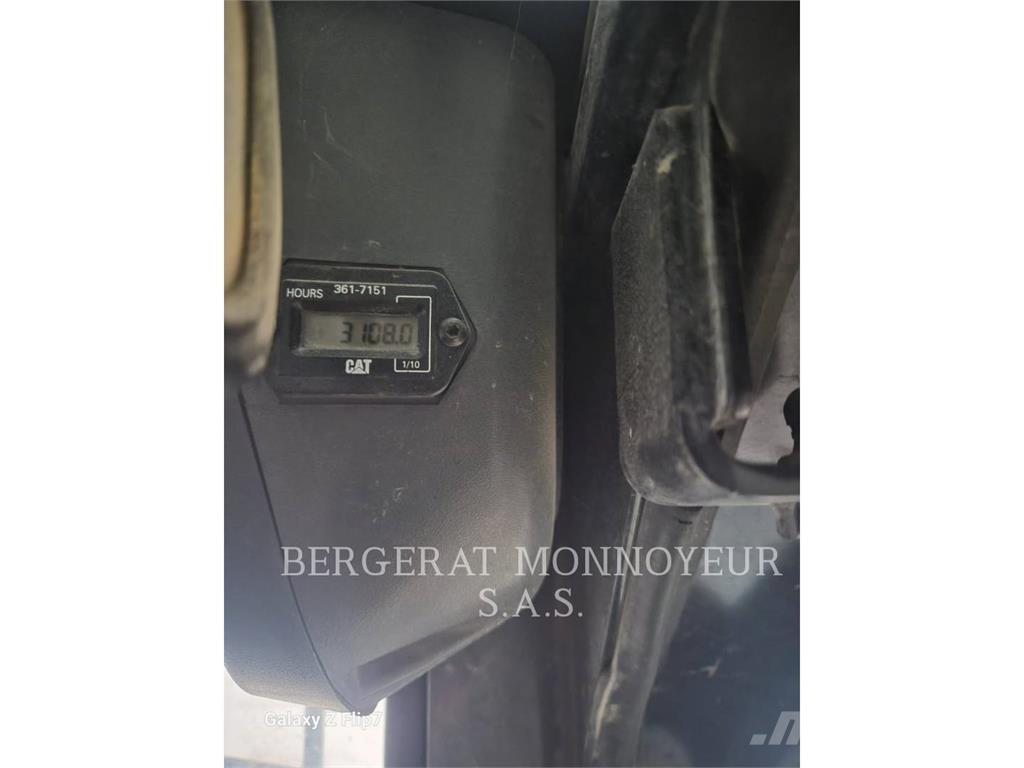 CAT 309 履带挖掘机