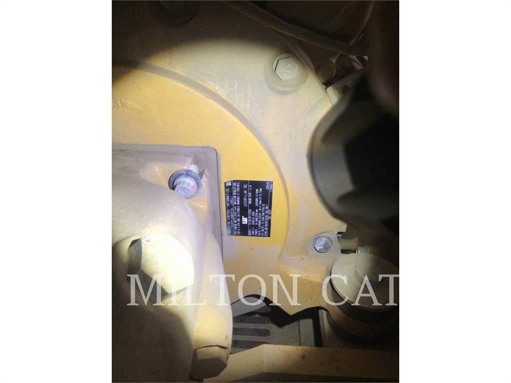 CAT 310 履带挖掘机