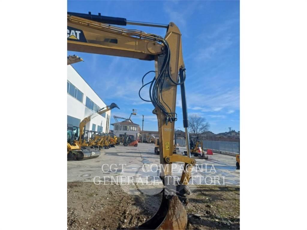 CAT 310 履带挖掘机