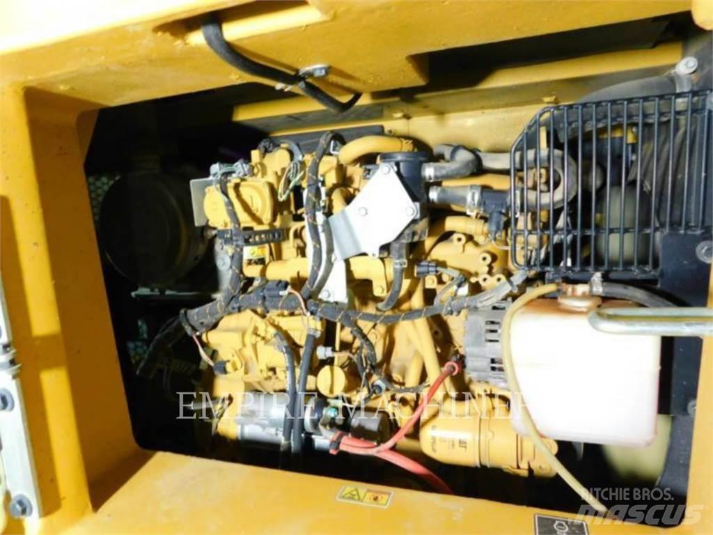 CAT 310-07 履带挖掘机