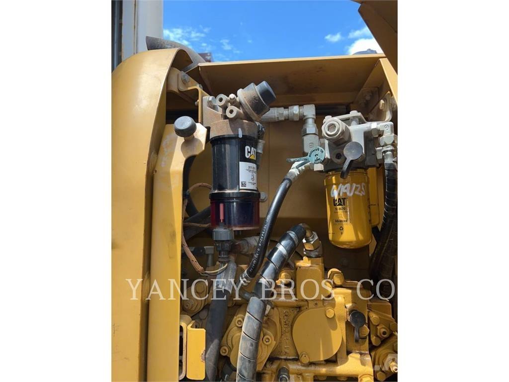 CAT 311FLRR 履带挖掘机