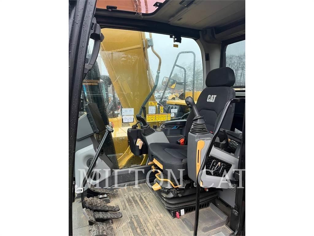 CAT 313 履带挖掘机