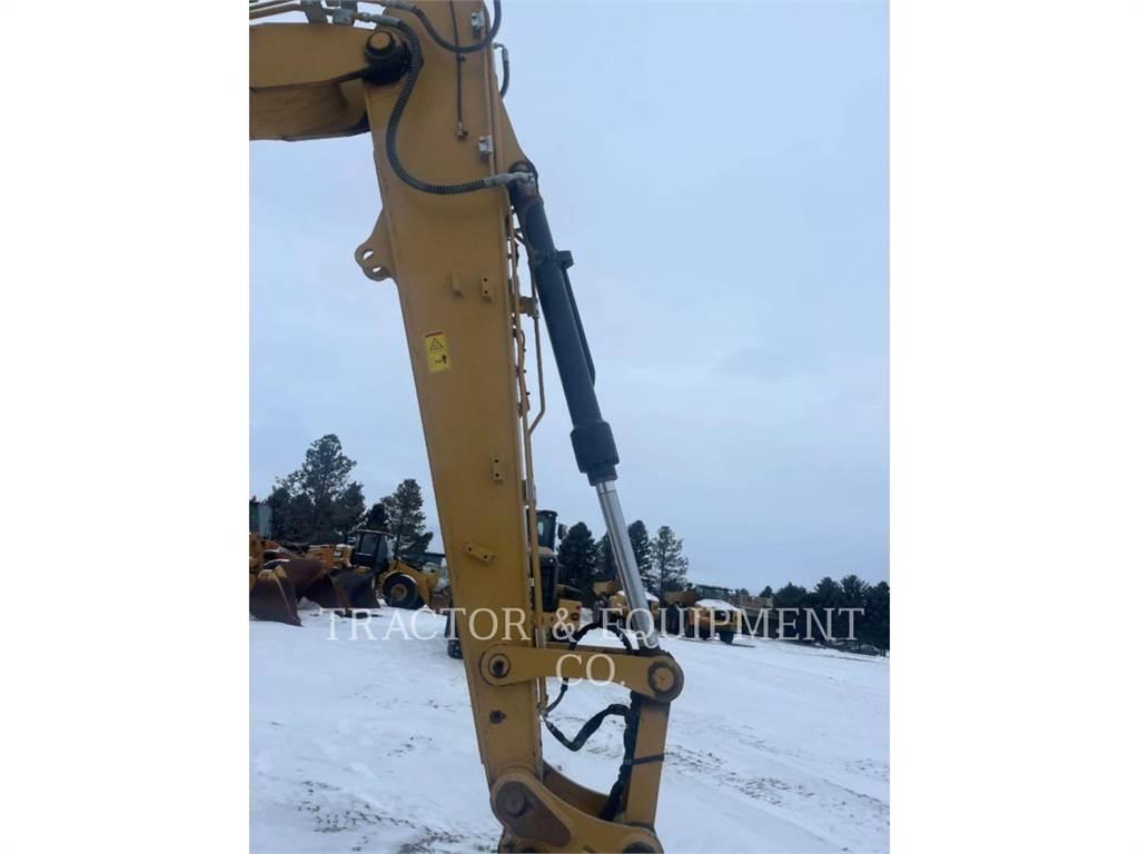 CAT 313 履带挖掘机