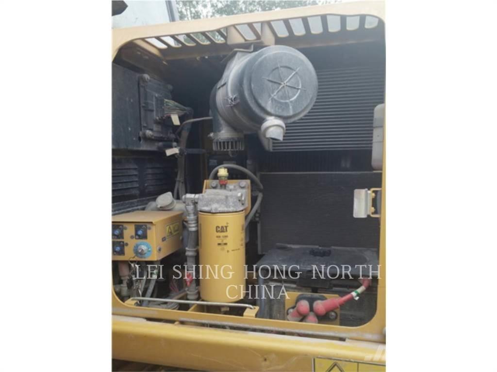 CAT 313D2GC 履带挖掘机