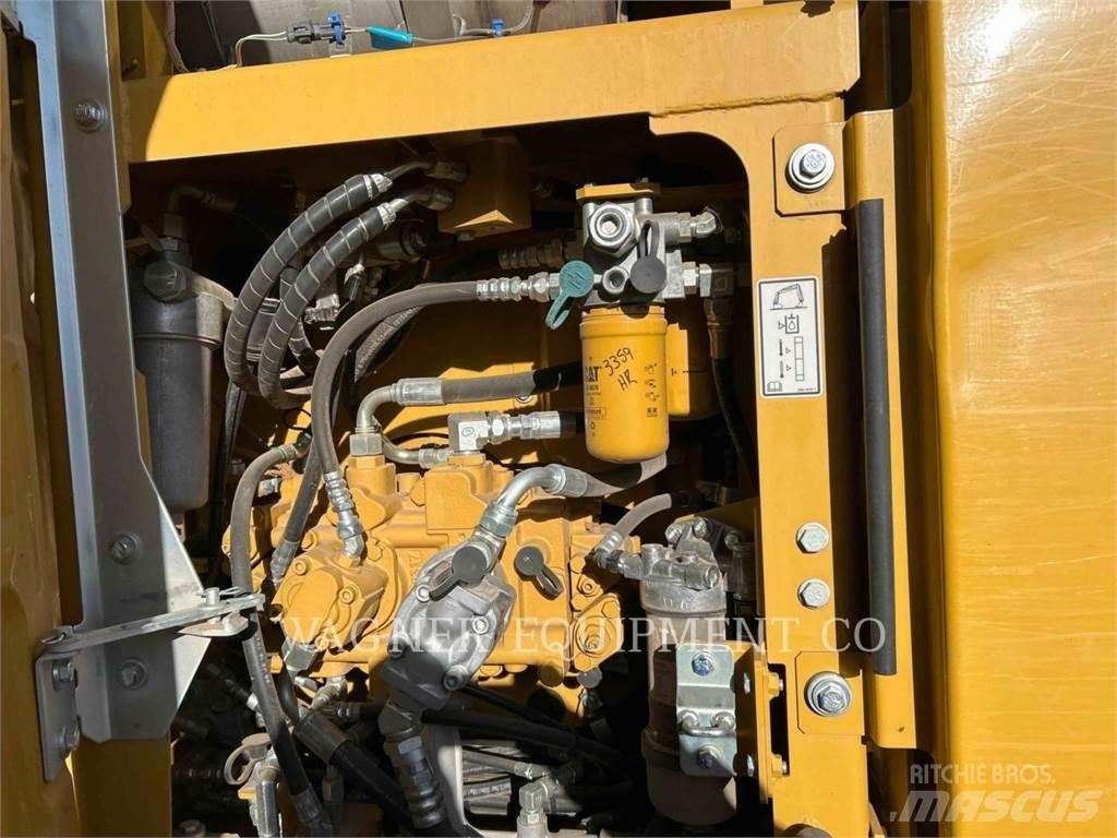 CAT 313FL 履带挖掘机