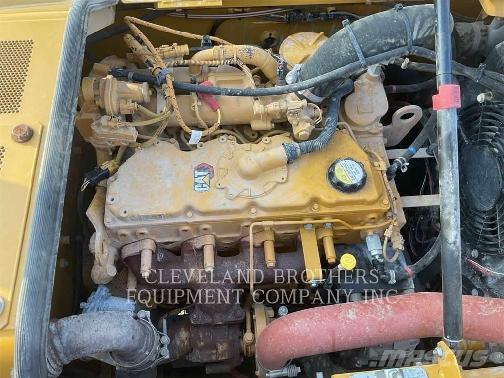 CAT 317-07 履带挖掘机