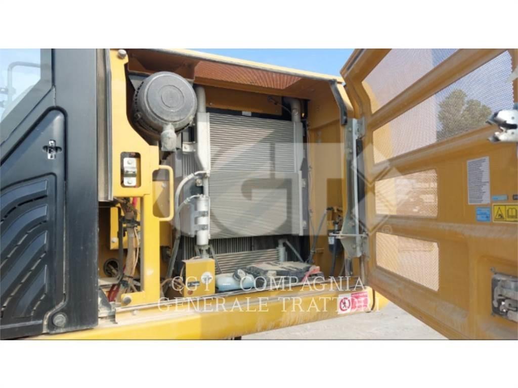 CAT 318F 履带挖掘机
