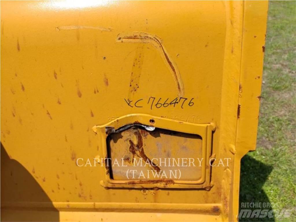 CAT 320 挖斗