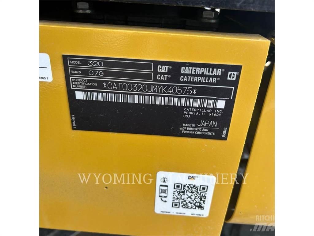 CAT 320 履带挖掘机