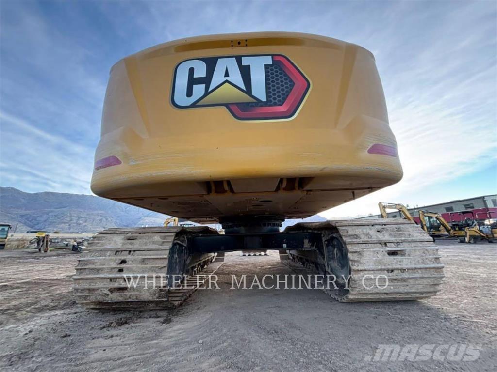 CAT 320 履带挖掘机