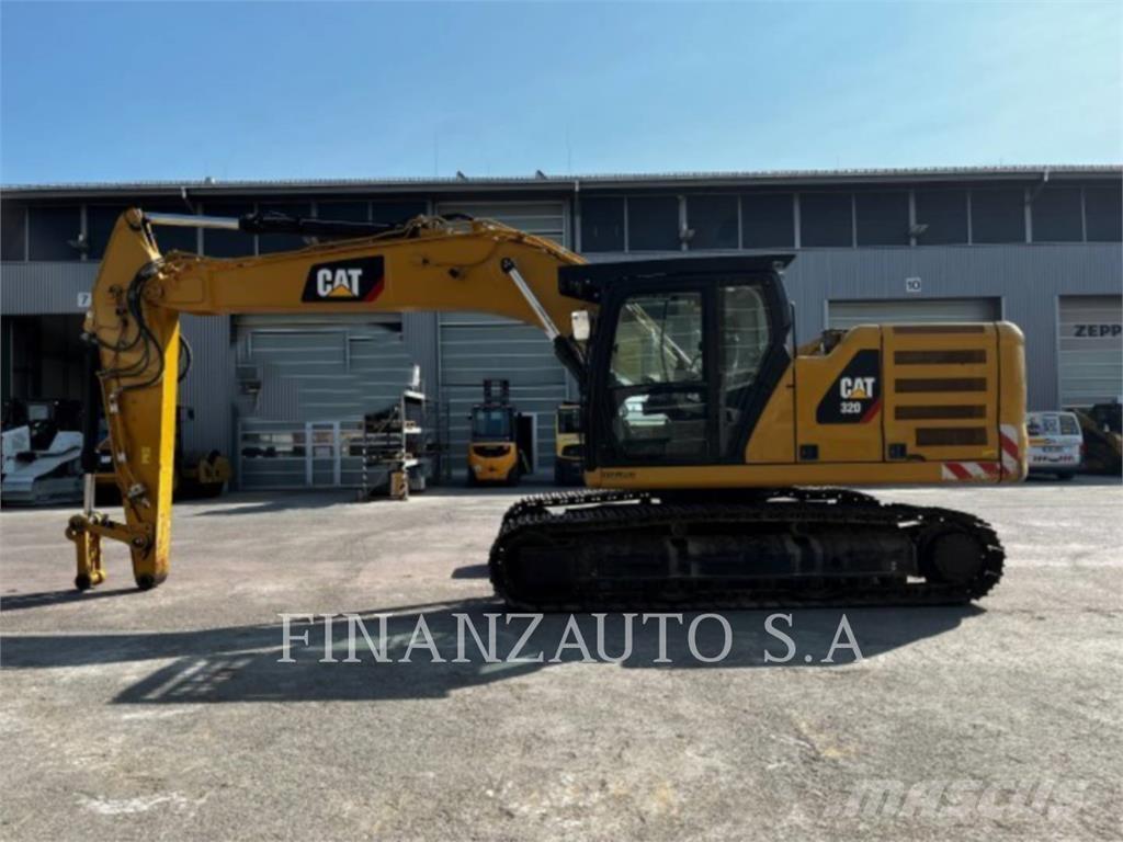 CAT 320 履带挖掘机
