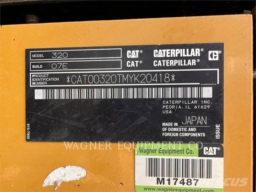 CAT 320 履带挖掘机