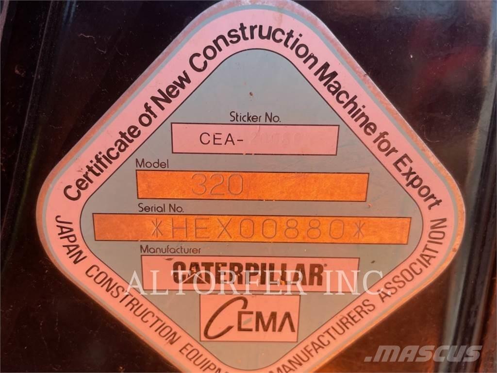 CAT 320-07 履带挖掘机