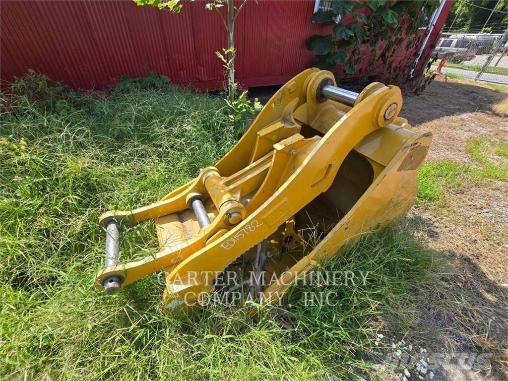 CAT 320-07 履带挖掘机