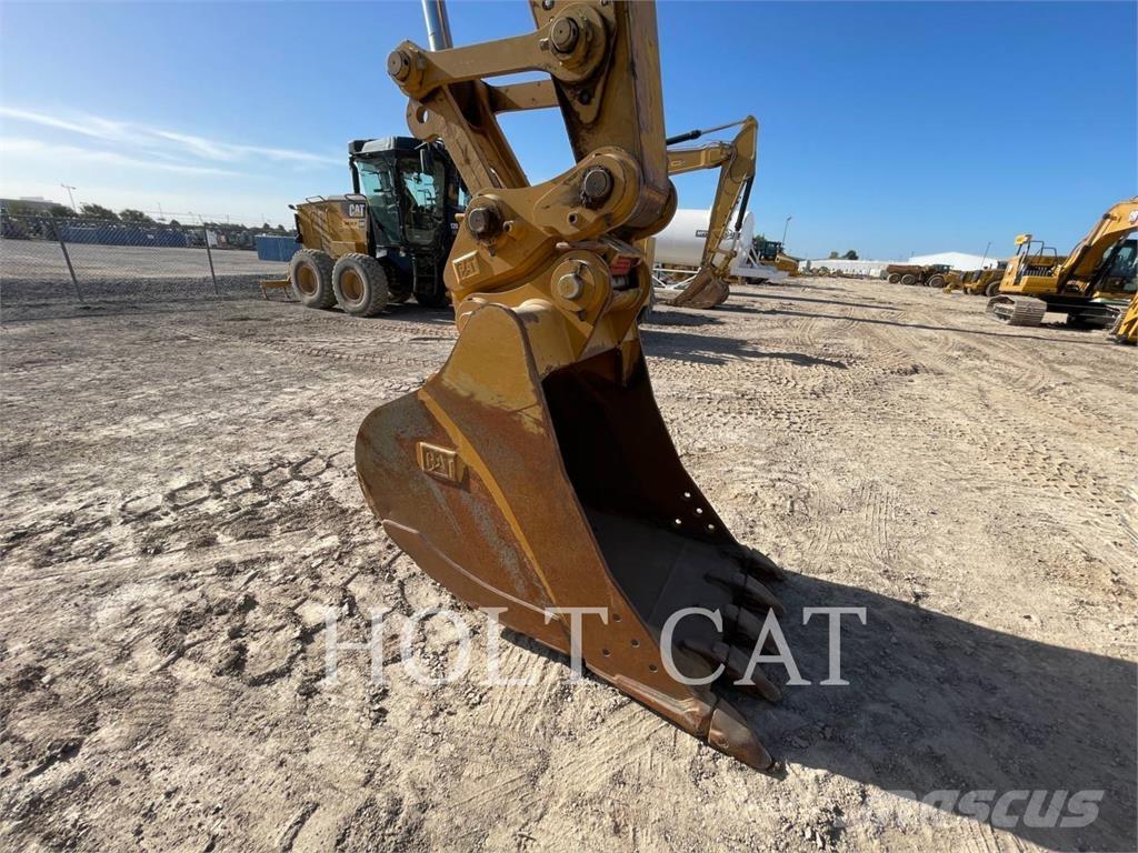 CAT 320-07 履带挖掘机