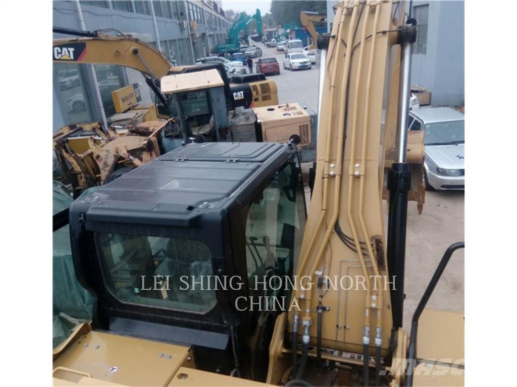 CAT 320-07 履带挖掘机