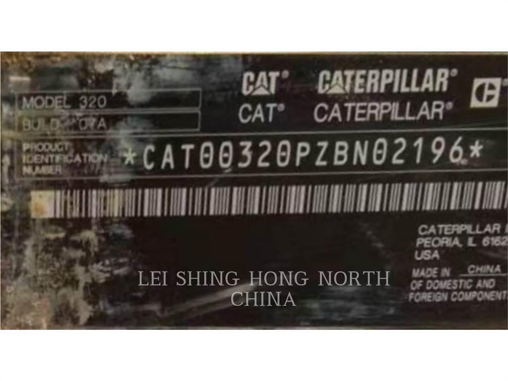 CAT 320-07 履带挖掘机