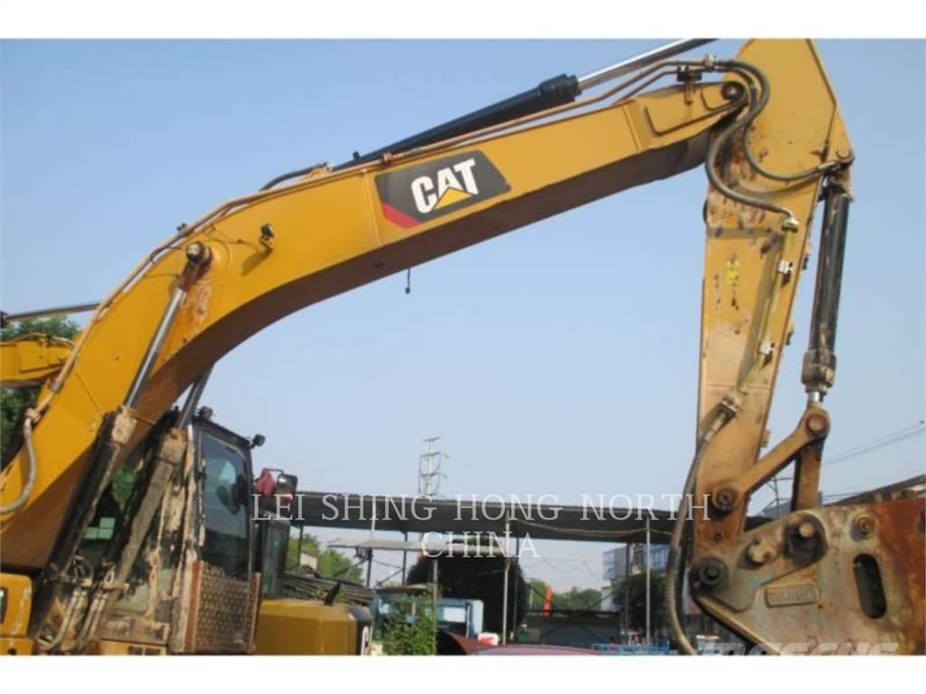 CAT 320-07 履带挖掘机